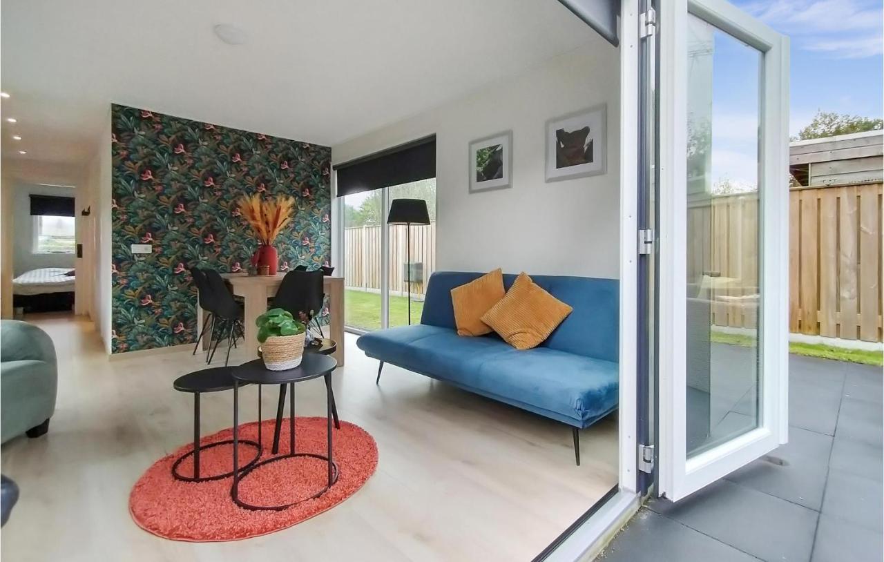 2 Bedroom Awesome Home In Heinkenszand Dış mekan fotoğraf